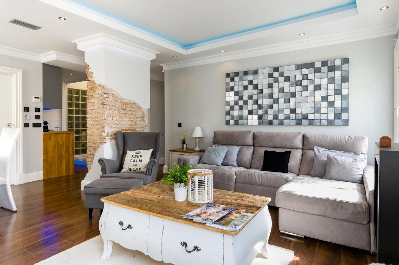 Weforyou 2 Bedrooms Penthouse At Malaga Center Exteriér fotografie